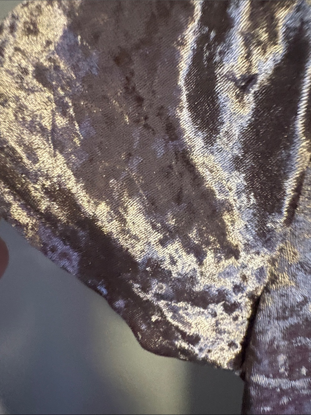 POL Crushed Velvet V-Neck Short Sleeve Top - Taupe - Picture 3 of 9